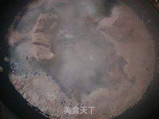 补钙养生汤-------【海带黄豆龙骨汤】的做法步骤:2