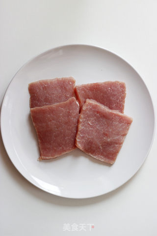 【炸猪排】舌尖美食简单做的做法步骤:2