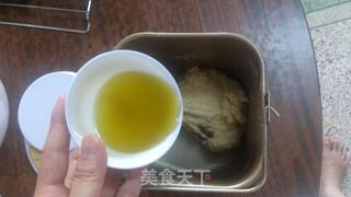 中种花朵六合面包的做法步骤:5
