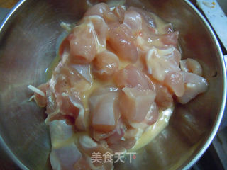 百变吃法---茄汁鸡米花的做法步骤:4