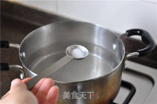白灼芦笋的做法步骤:2