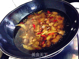 酸菜土豆炖牛肉的做法步骤：12