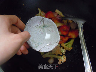 夏天开胃汤汁---醋香酸辣牛腩的做法步骤:9
