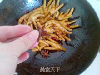 红烧鸡爪的做法步骤:6