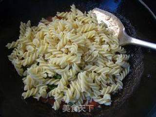 海鲜意面的做法步骤:10