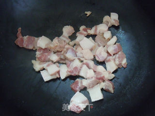 可口饭菜---肉片炒面筋的做法步骤:3
