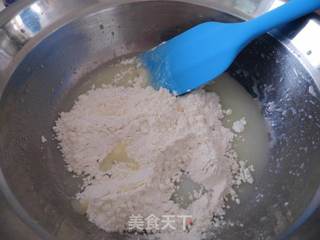 春天里的浪漫西点——草莓黑白配的做法步骤:3
