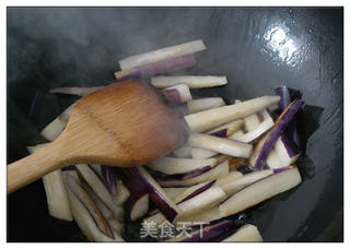 酱香剁椒茄子的做法步骤:5