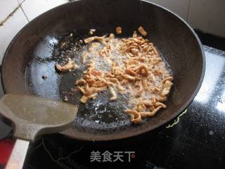 茄汁肉丝盖青椒的做法步骤：7