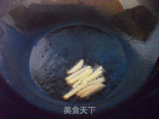 一个人的午餐——红烧鱼籽盖浇饭的做法步骤:4