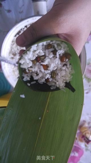 红豆粽子----好吃不腻的做法步骤:5
