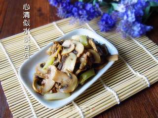 葱爆蚝汁口蘑的做法步骤:7