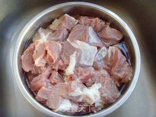 醇香清鲜萝卜炖牛肉的做法步骤：1
