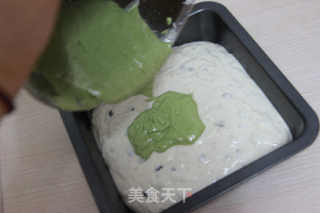 大理石抹茶蜜豆蛋糕 —— 让你爱上茶香、爱上蜜豆的清甜的做法步骤:8