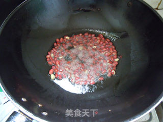 自制香香辣辣做食材---花生拌辣酱的做法步骤:4