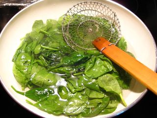 芝麻菠菜塔的做法步骤:2