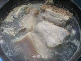 东坡肉的做法步骤:2