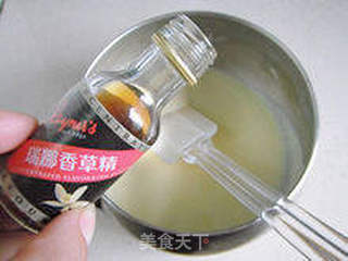 【鲜果香草冰淇淋】的做法步骤:5