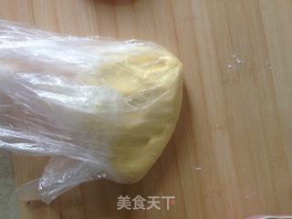 可爱熊猫饼干——六一节的礼物的做法步骤:8