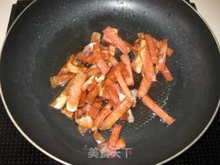 辣椒肉丝炒饼的做法步骤：3