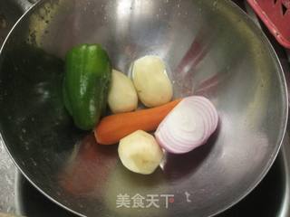 大盘鸡的做法步骤:2