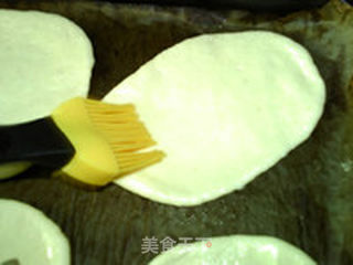 迷迭香叶形烤饼的做法步骤:11