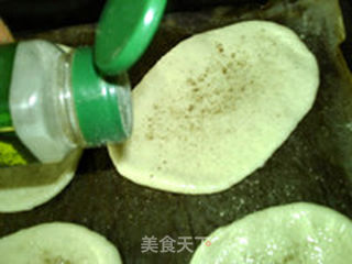 迷迭香叶形烤饼的做法步骤:12