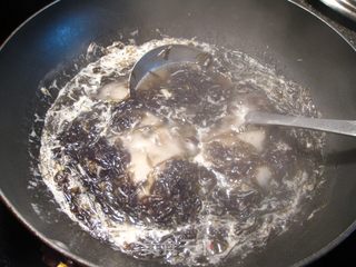 牛肉虾干紫菜汤的做法步骤:6