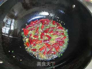 麻辣兔块的做法步骤:4