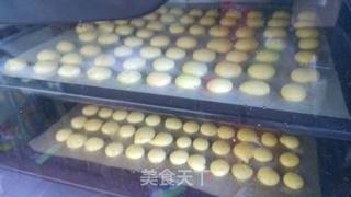 节日礼物---蛋黄小饼干的做法步骤:6