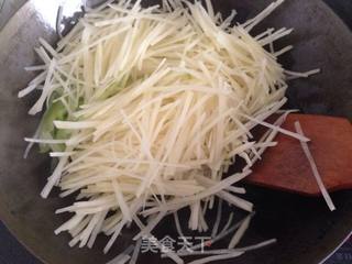 爽口素菜————青椒土豆丝的做法步骤:5
