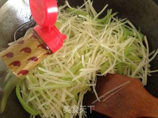 爽口素菜————青椒土豆丝的做法步骤:6