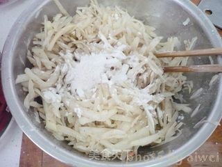 洋芋擦擦的做法步骤:5