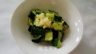 拍黄瓜的做法步骤:4