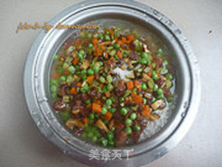 腊肠豌豆焖饭的做法步骤:6