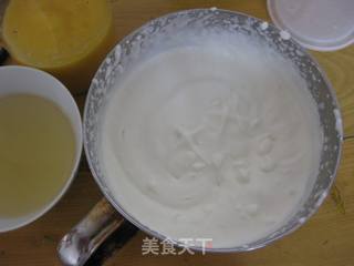 黄桃慕斯蛋糕的做法步骤:6