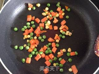 松仁玉米的做法步骤:2