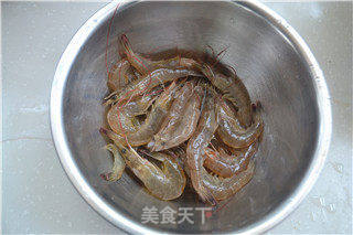 白灼基围虾的做法步骤:2