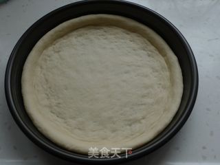 芝心花边披萨的做法步骤：5