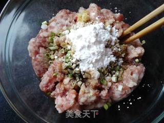 青椒酿肉的做法步骤：4