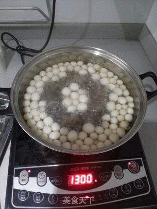 糯米小丸子晶莹羹的做法步骤:6