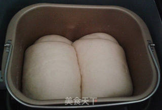 中筋粉拉丝面包的做法步骤:4