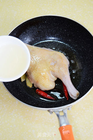 【解密舌尖美味】#三餐#--五味鸭的做法步骤:4