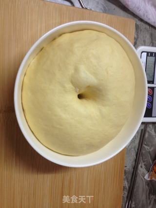 南瓜紫薯餐包的做法步骤:4