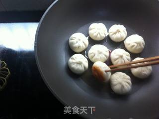 生煎包的做法步骤:12
