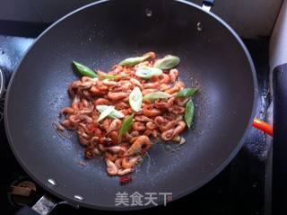 油爆河虾的做法步骤:6