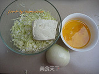 包菜鸡蛋大包子的做法步骤:4