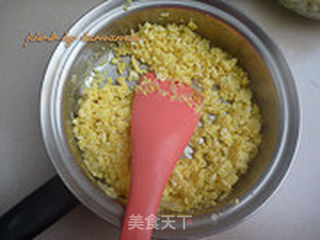 包菜鸡蛋大包子的做法步骤:7