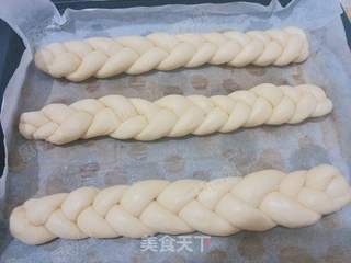 芝麻辫子面包的做法步骤:11