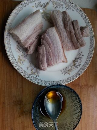 梅菜扣肉的做法步骤:2